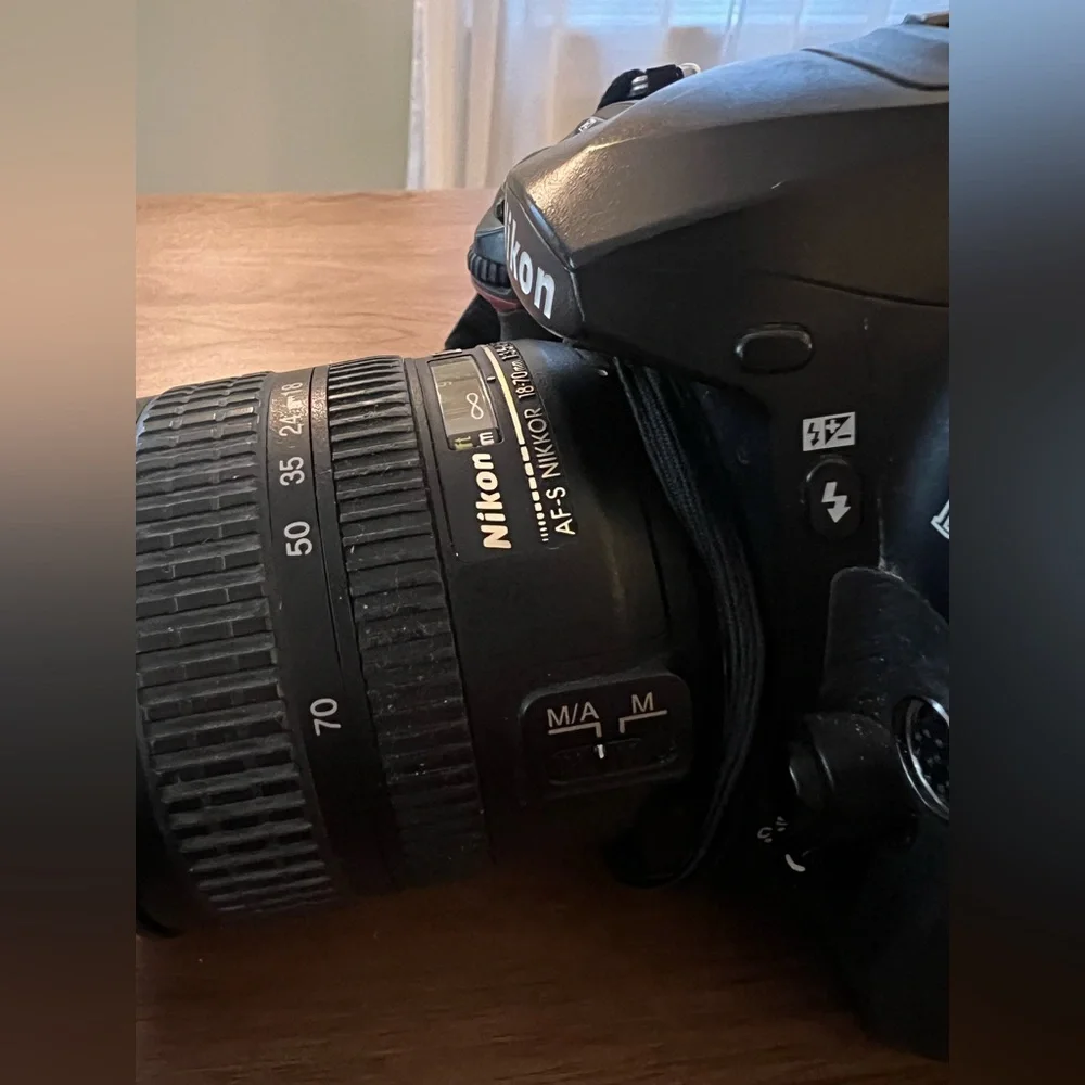 Nikon D200 in wonderful condition, all features still fully operational!